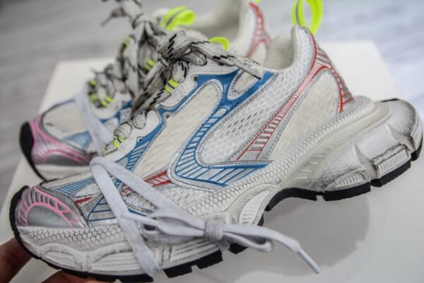 3XL Trainers pink & blue - Image 17