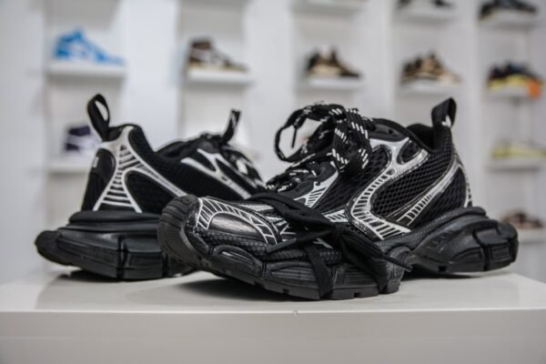 3XL Trainers pink & blue - Image 3
