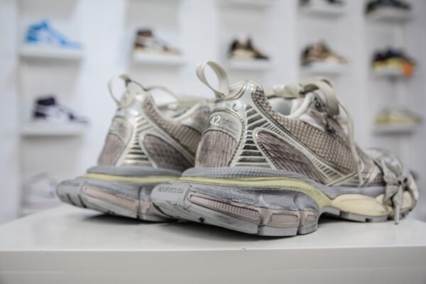 3XL Trainers pink & blue - Image 33