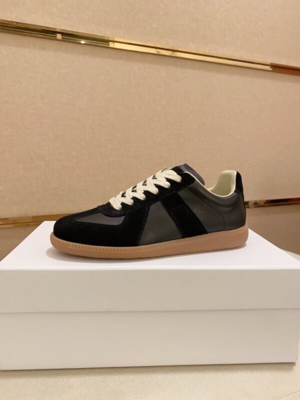 Replica white - Image 10