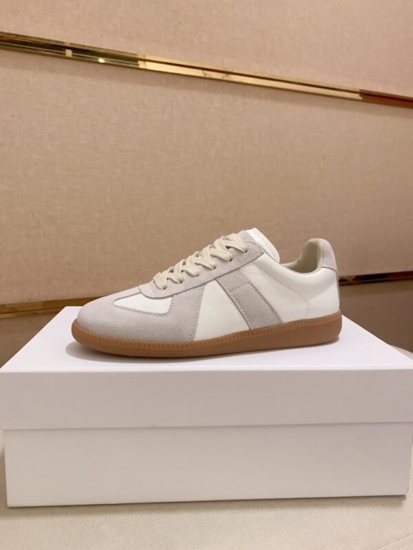 Replica white