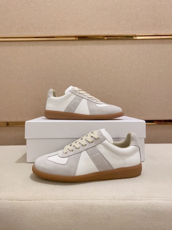 Replica white - Image 4