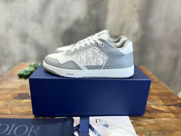 B27 grey