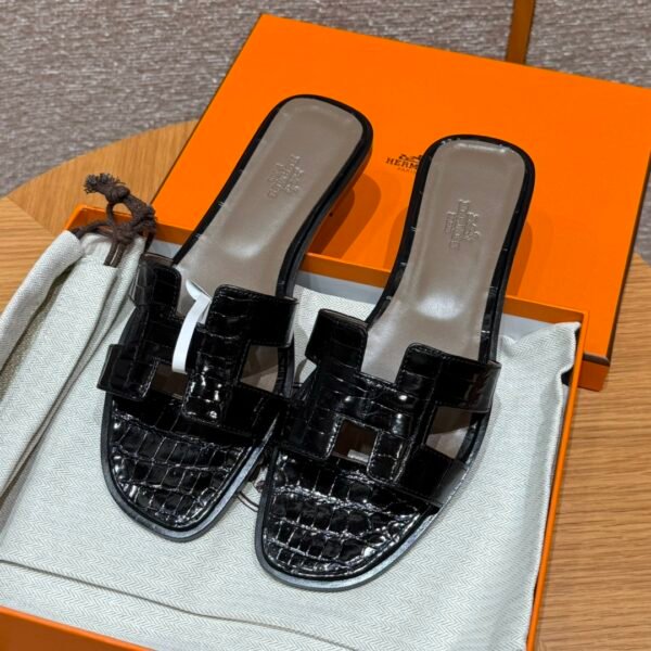 Oran sandal alligator zwart