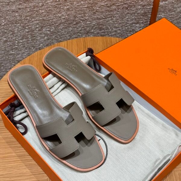 Oran sandal etoupe epsom