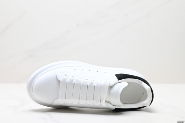 Oversized sneakers black & white - Image 6