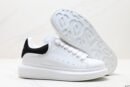Oversized sneakers black & white