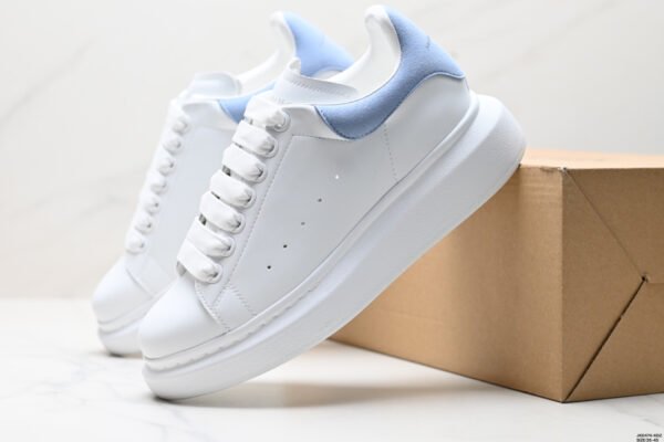 Oversized sneakers black & white - Image 21