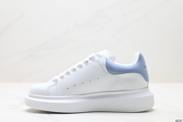 Oversized sneakers black & white - Image 23