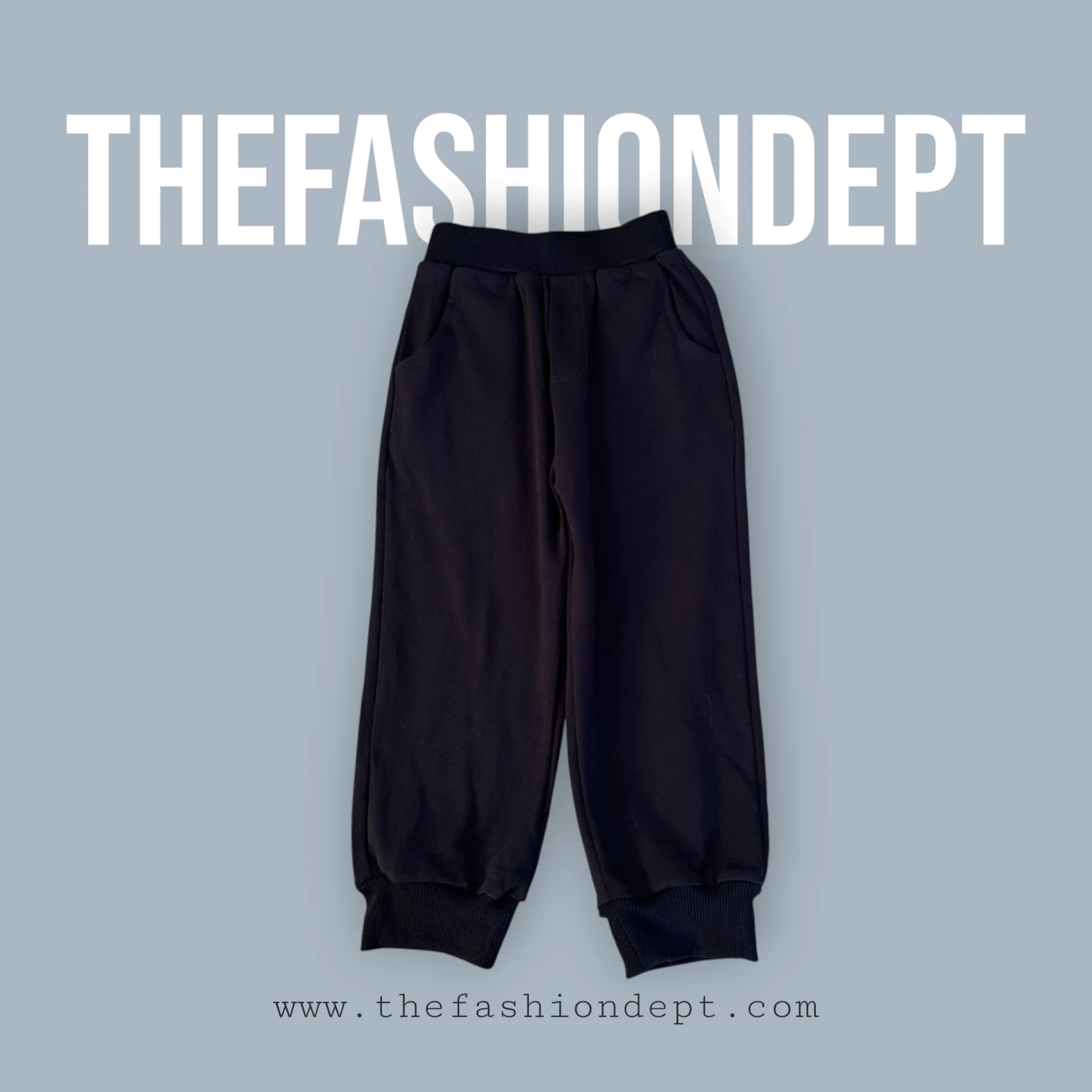 img_6c5d9292_20250806_i1754420906976_7156_0_6.jpg-Photoroom Pixelated logo tracksuit - Image 3