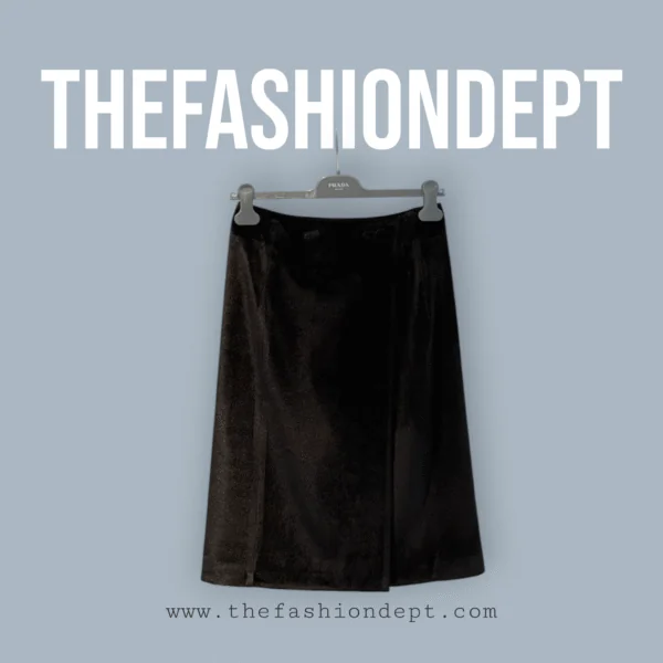 Single-breasted velvet jacket4 Single Breasted Velvet Jacket4